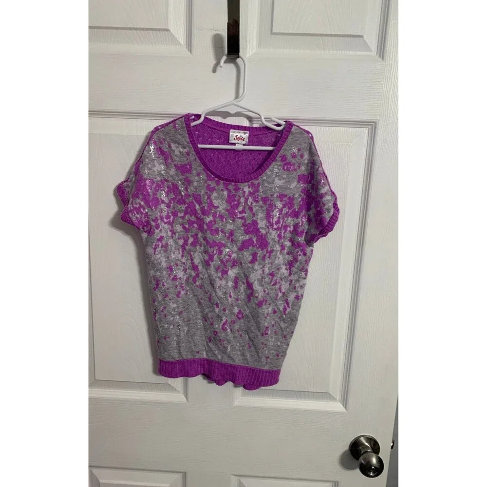 Justice Top. Size 10.